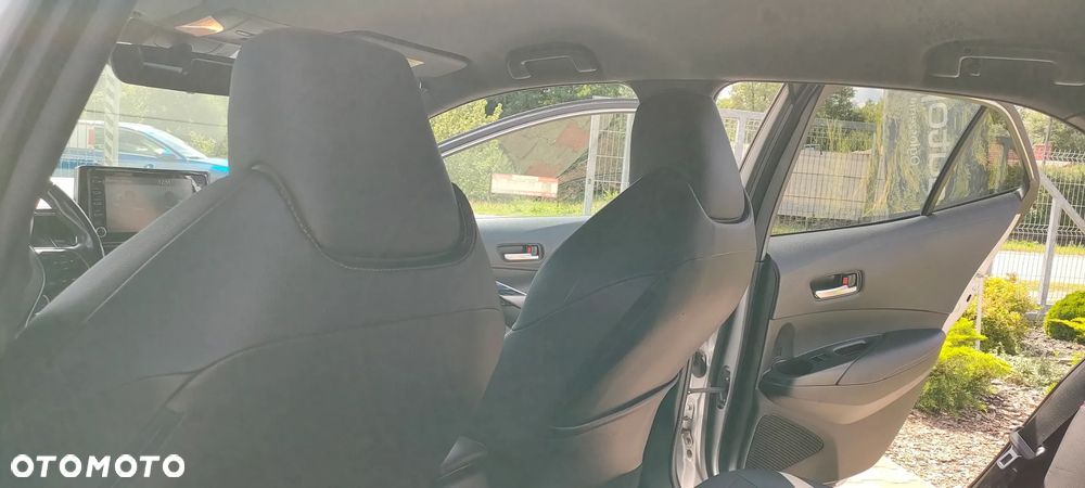 Toyota Corolla 1.8 Hybrid Executive - 36