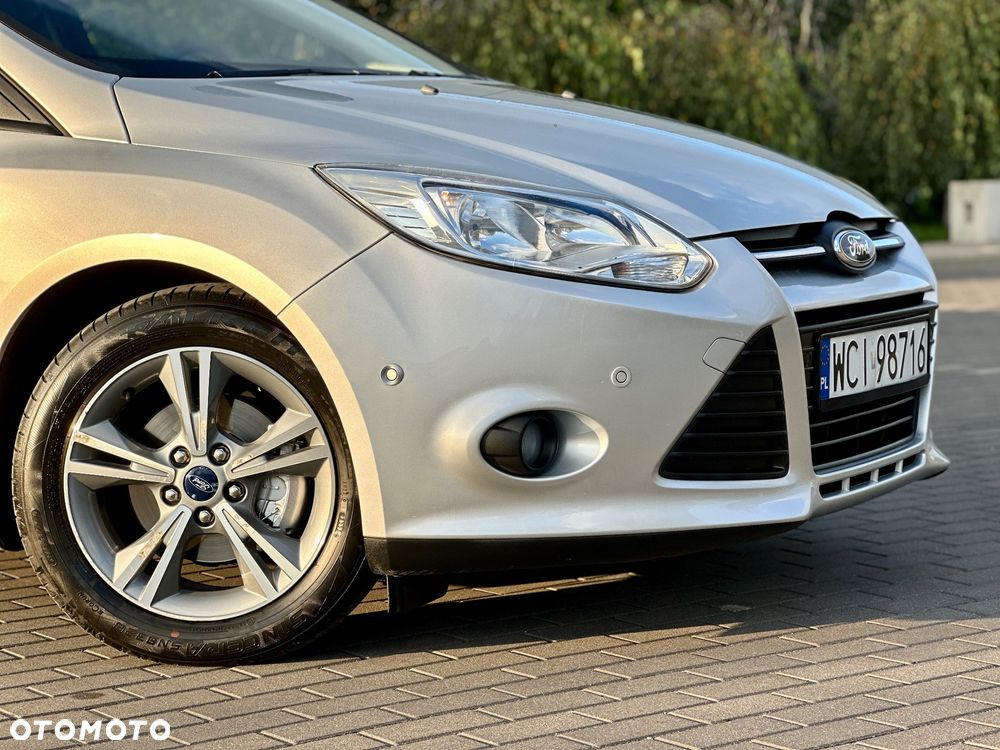 Ford Focus 2013 photo 3