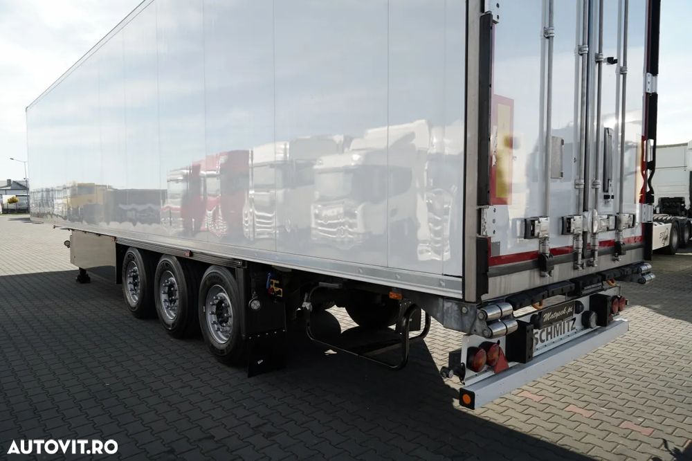 Schmitz Cargobull REFRIGERAT / THERMO KING SLX 400 / CU CÂRLIG / AXĂ DE RIDICARE / COȘ PENTRU PALEȚI - 11