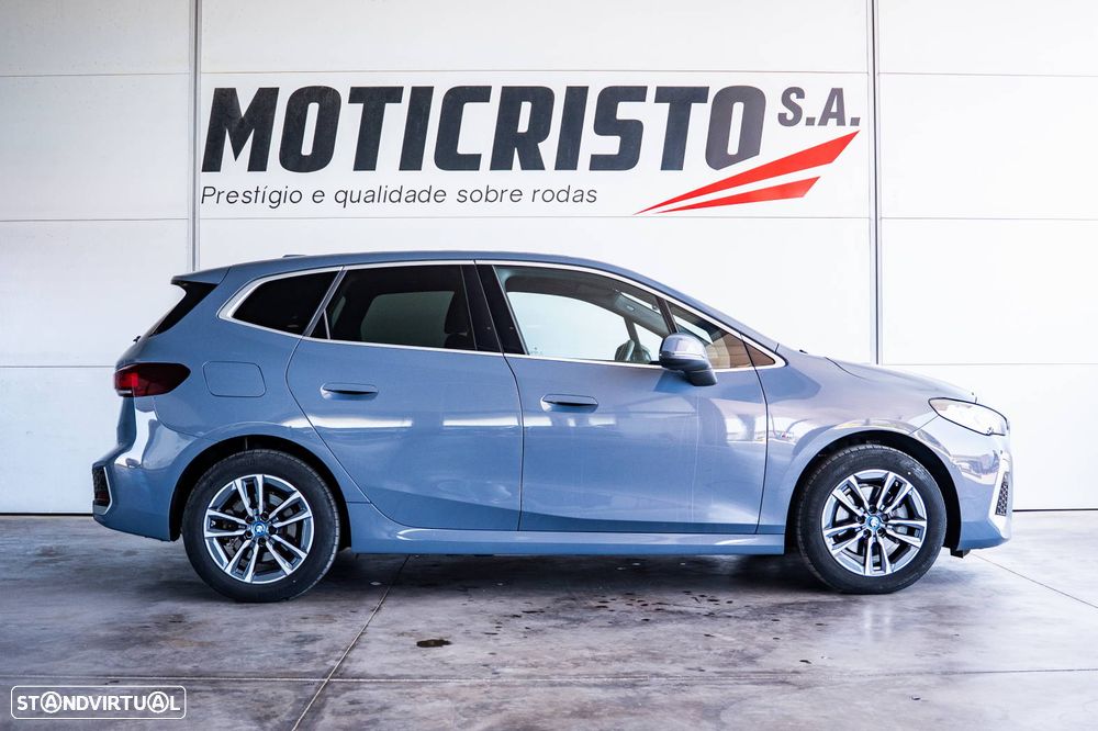 BMW 225xe Active Tourer - 9