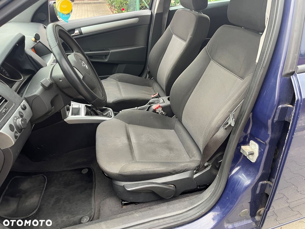Opel Astra 1.6 - 11
