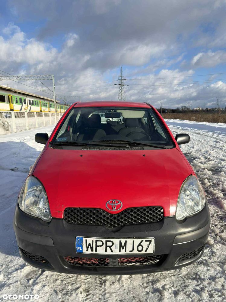 Toyota Yaris 1.0 Terra - 4