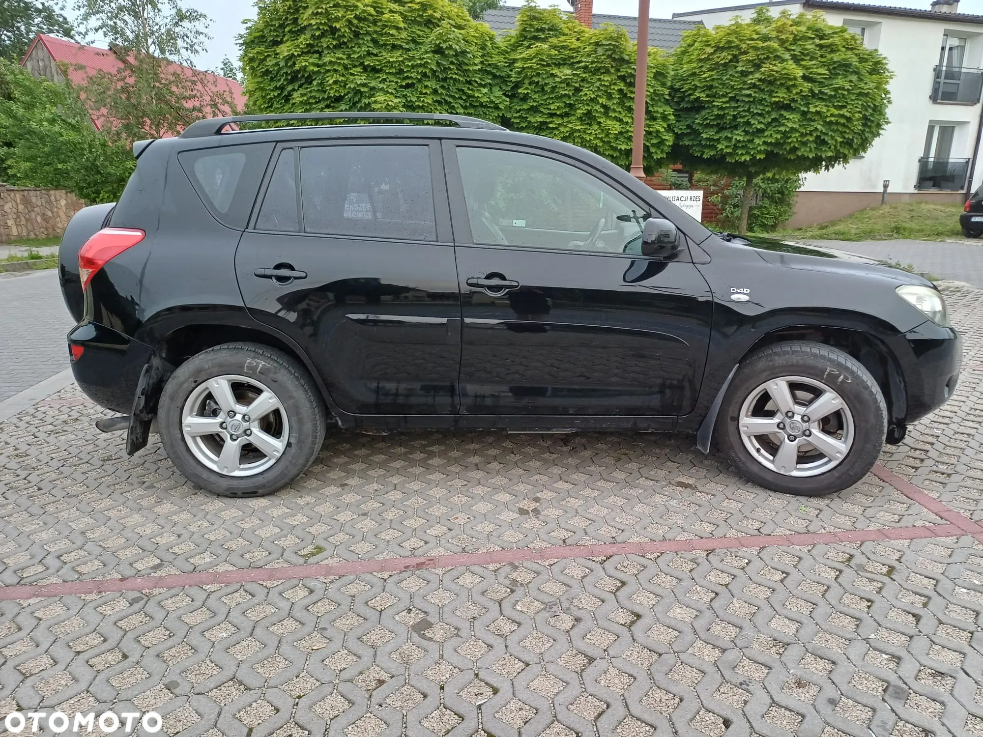 Toyota RAV4 - 5