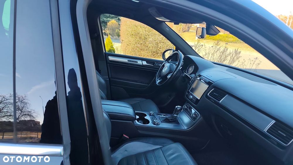 Volkswagen Touareg 4.2 V8 TDI DPF Automatik Edition X - 34