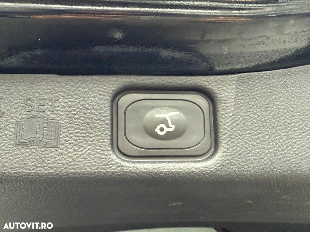 Ford Galaxy 2.0 TDCi Powershift Titanium - 21