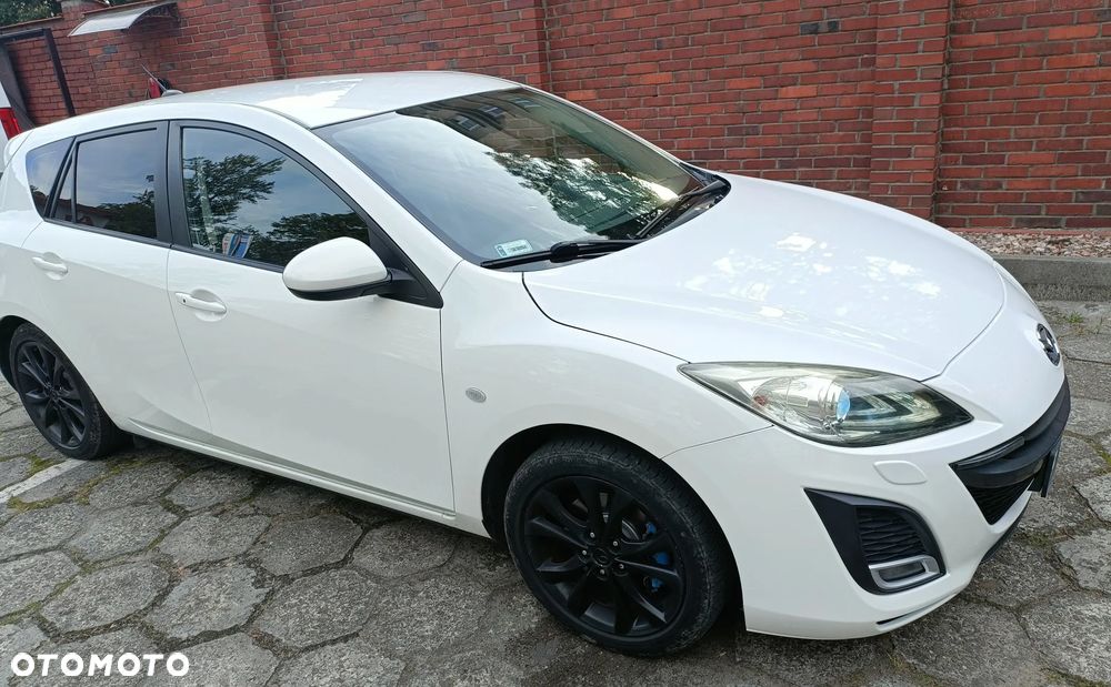 Mazda 3 2.0 Exclusive + - 1