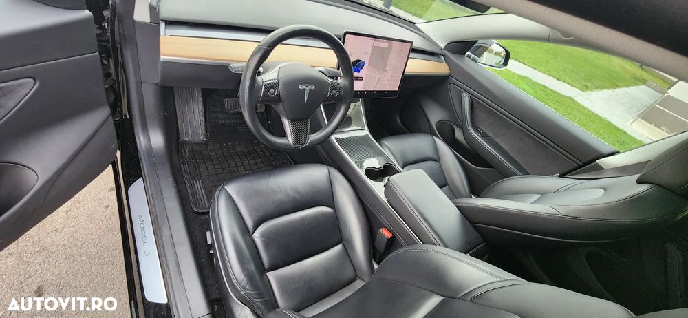 Tesla Model 3 Standard Reichweite Plus Hinterradantrieb - 14