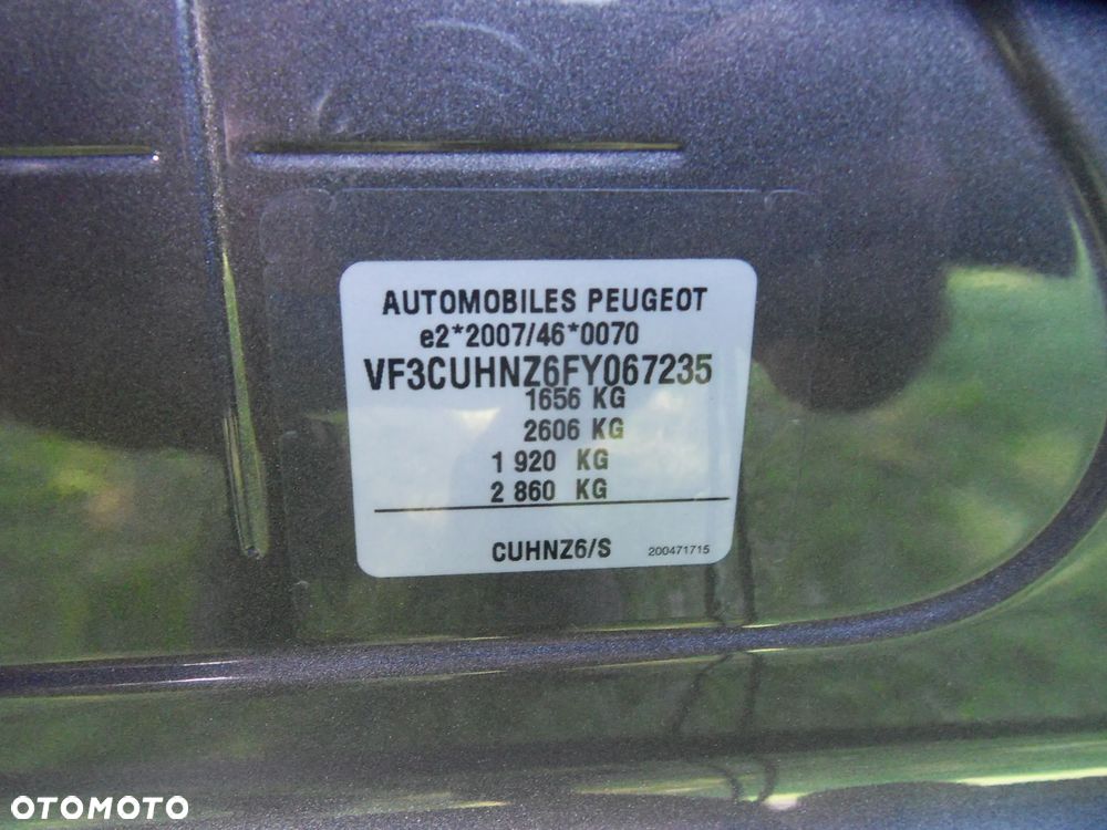 Peugeot 2008 1.2 Pure Tech Active S&S - 15