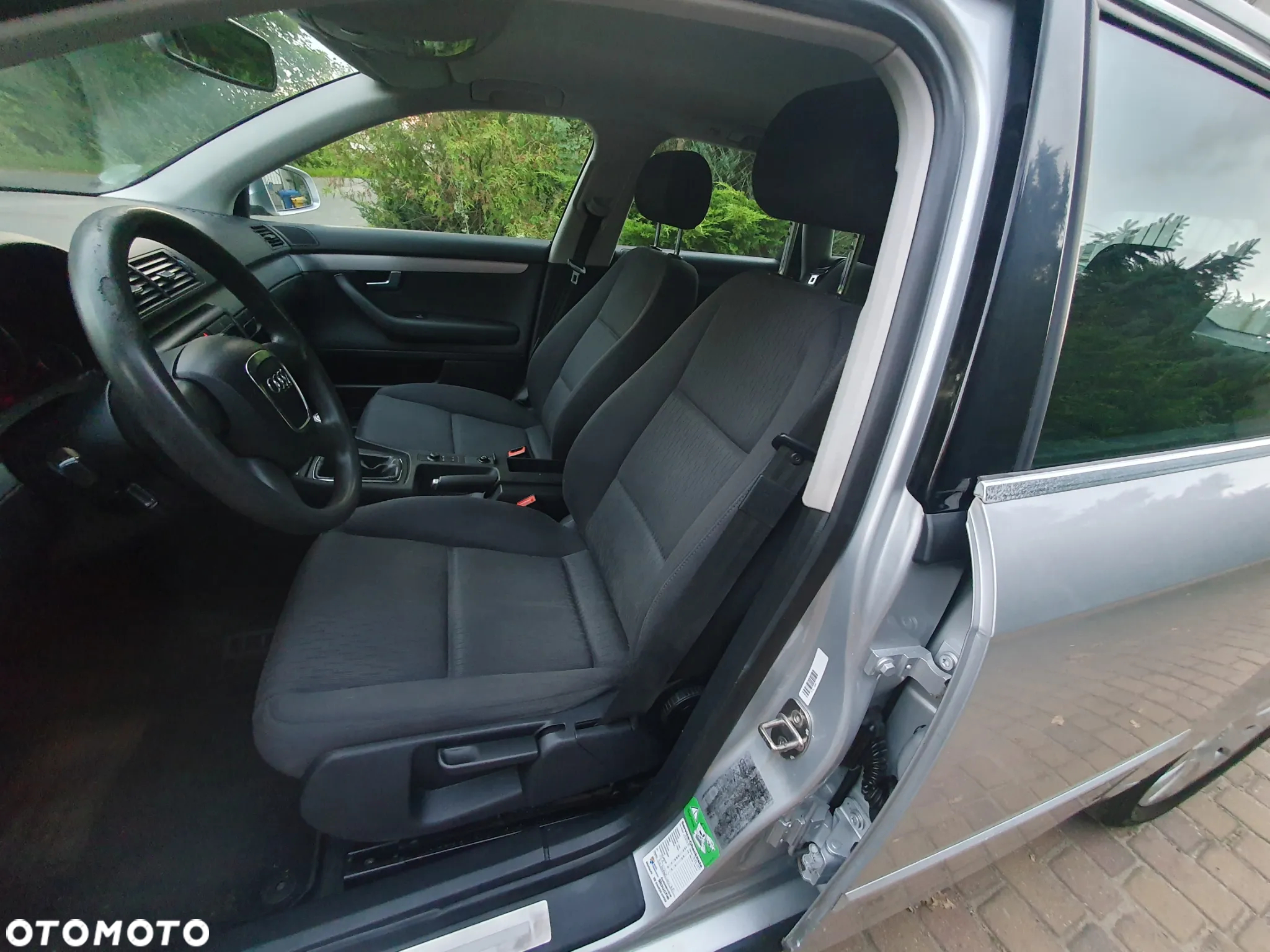 Audi A4 Avant 2.0 TDI - 10