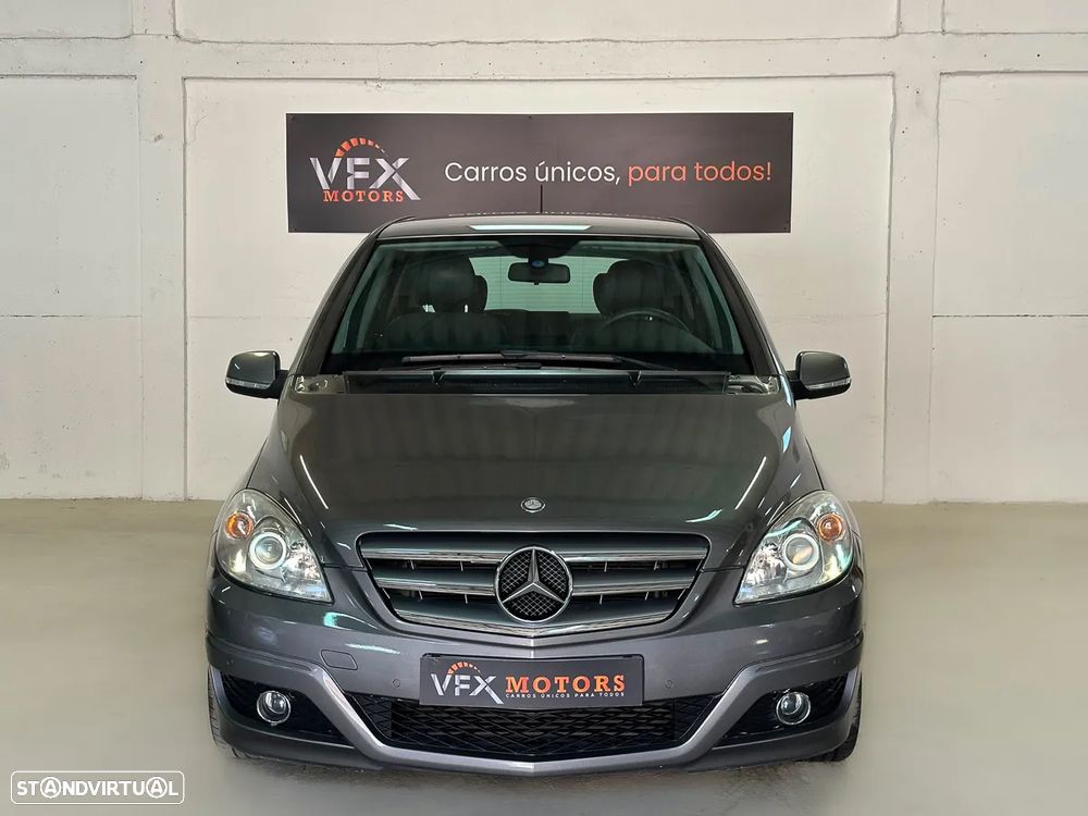 Mercedes-Benz B 180 CDI - 10