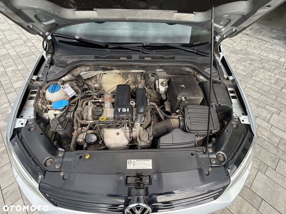Volkswagen Jetta - 18