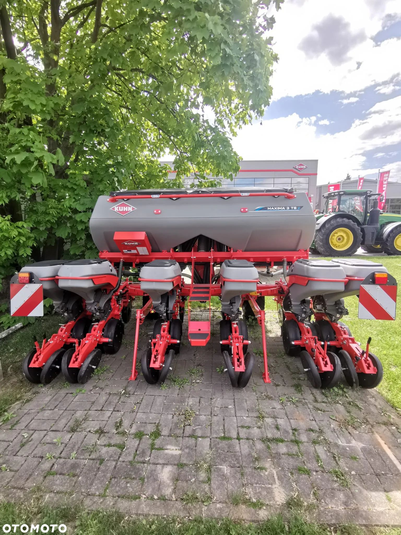 Kuhn Elektryczny siewnik punktowy MAXIMA 3 TS E KUHN - 1