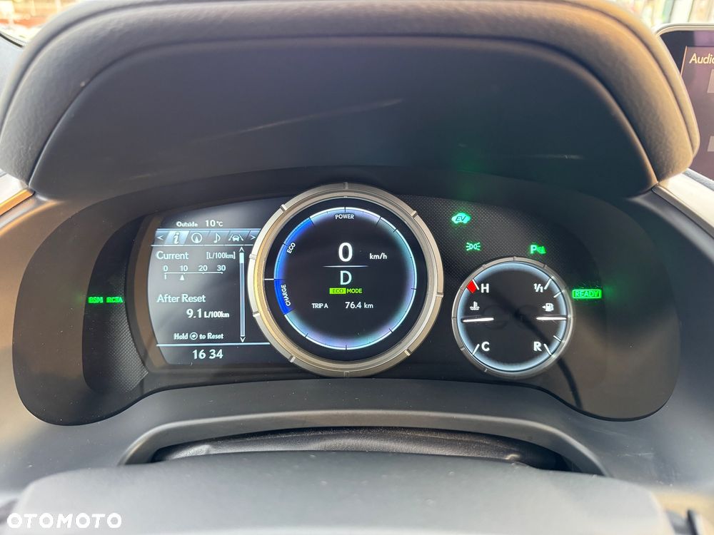 Lexus RX 450h (hybrid) F Sport - 33