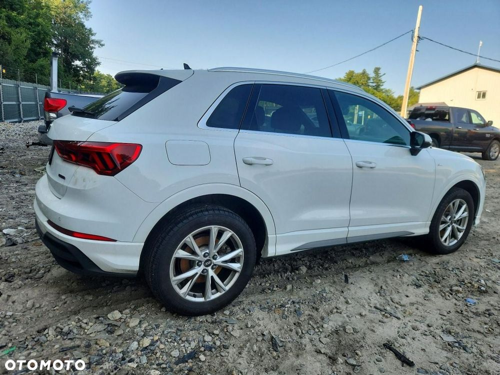 Audi Q3 2023 photo 4