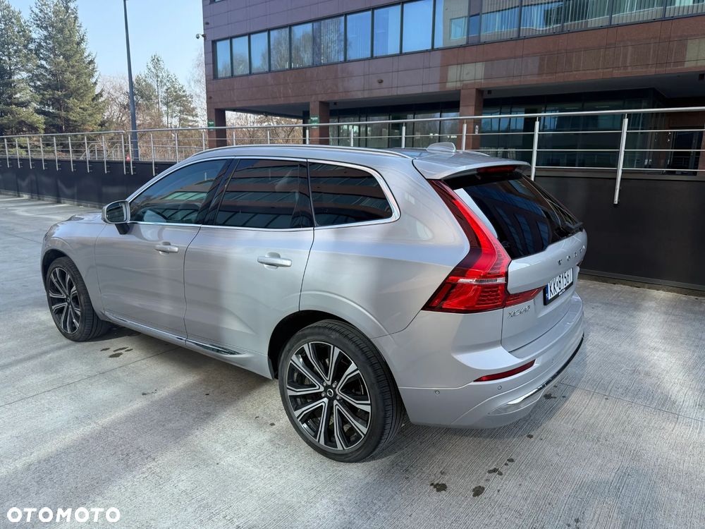 Volvo XC 60 B5 B AWD Ultimate Bright - 3