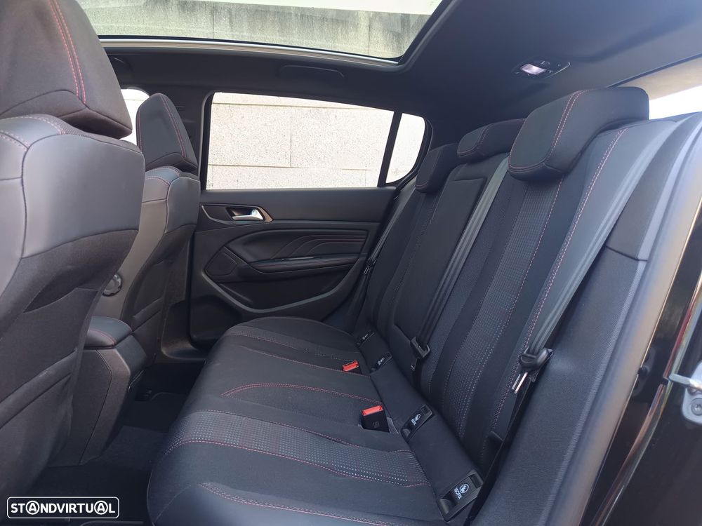 Peugeot 308 1.2 PureTech GT Line EAT6 - 20