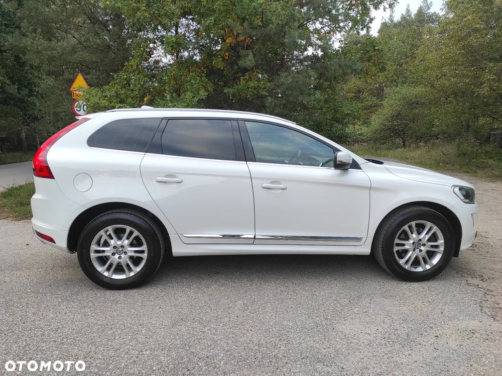 Volvo XC 60 D4 AWD Summum - 6