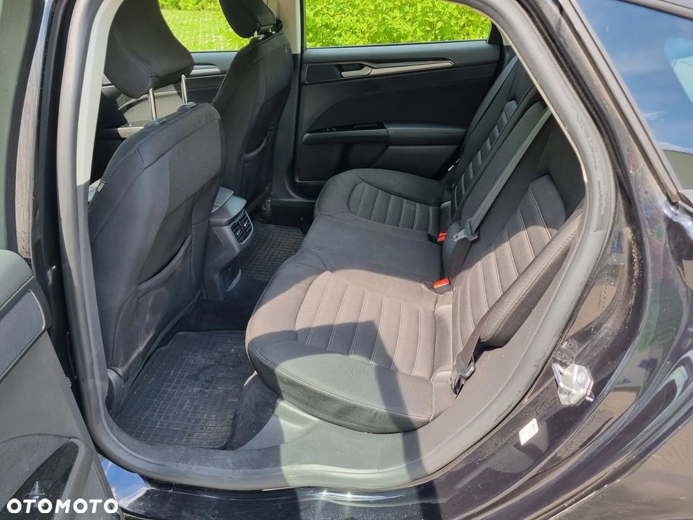 Ford Mondeo 2.0 Hybrid Trend - 8