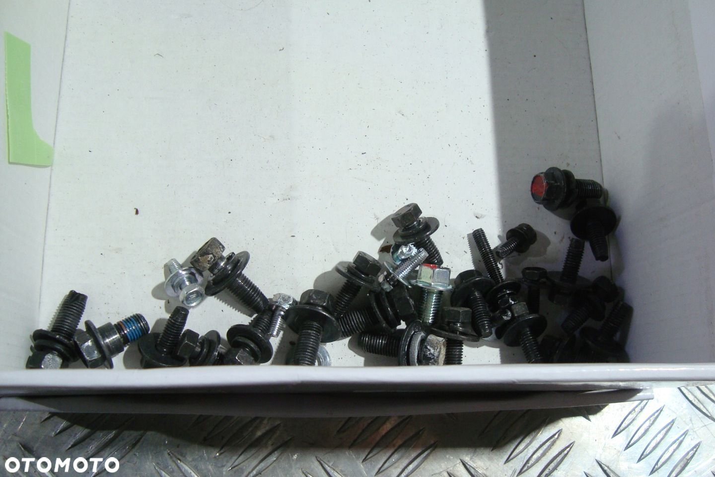 KANAPA GRZANA PRZEŁĄCZNIK SKÓRA PAS ZAPINKI ŚRUBA HYUNDAI IX35 09- - 4