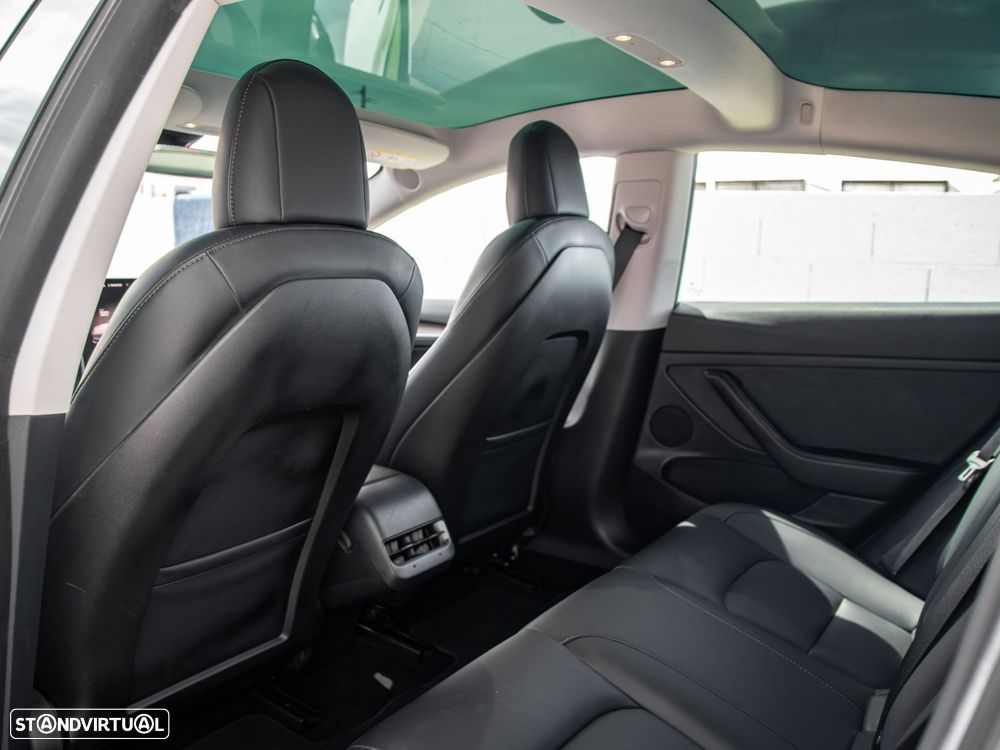 Tesla Model 3 Performance Dual Motor AWD - 22