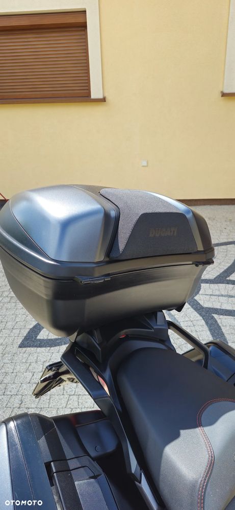 Ducati Multistrada - 12