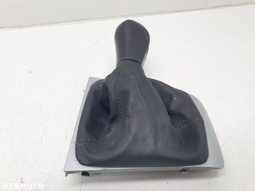 MIESZEK GAŁKA ZMIANY BIEGÓW MANUAL SKODA OCTAVIA II 1Z1863212 - 5