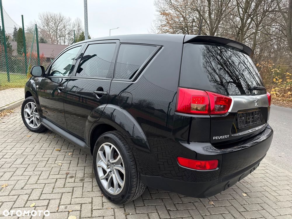 Peugeot 4007 5-Sitzer Sport - 24