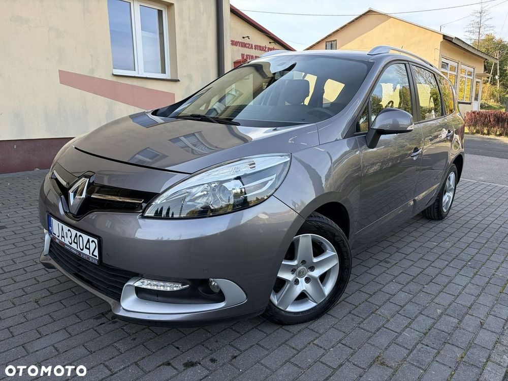 Renault Grand Scenic - 1