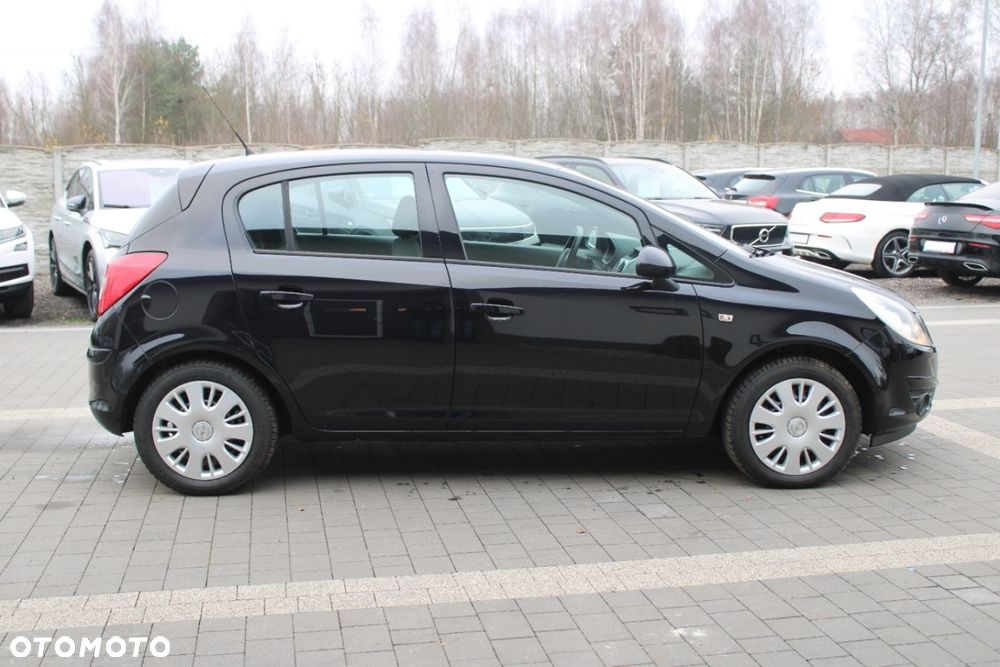 Opel Corsa - 8
