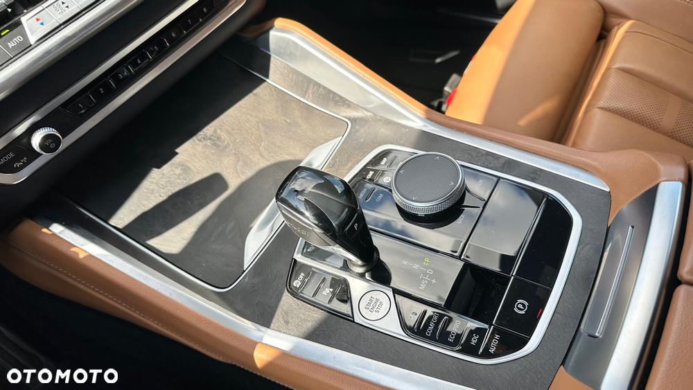 BMW X6 - 17