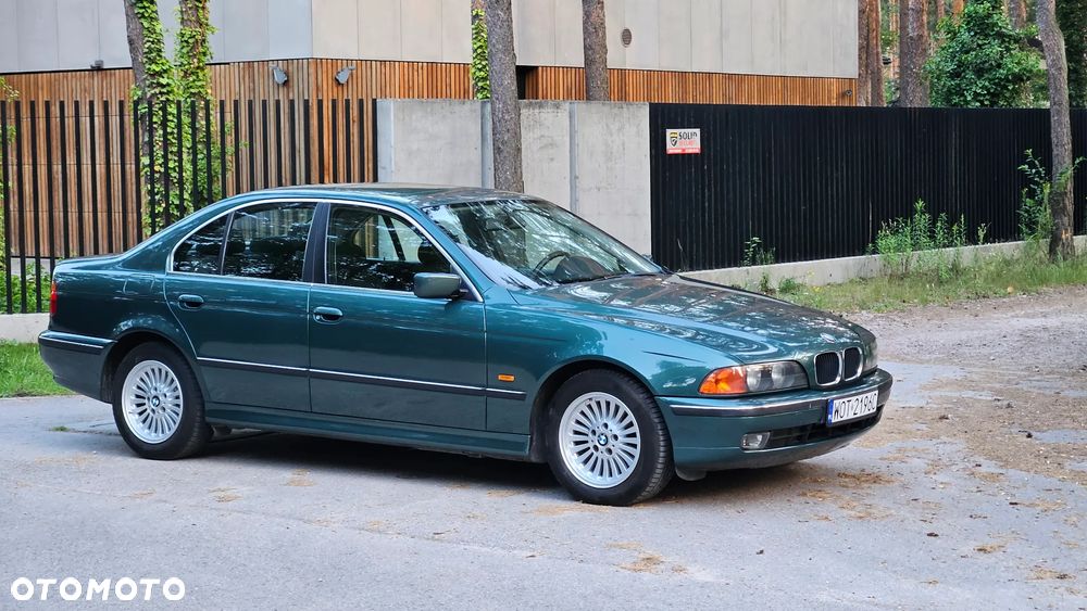 BMW Seria 5 - 34