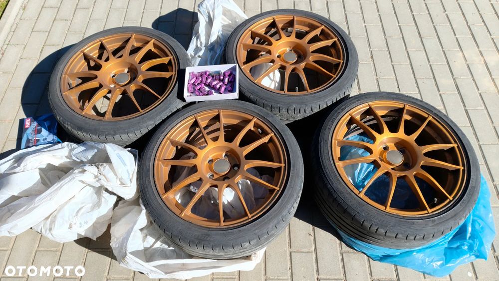 Ford Focus 2.5 ST - 37