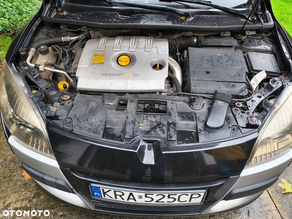 Renault Megane 2.0 16V TCE Dynamique - 9