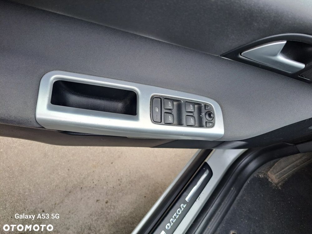 Volvo V50 D3 - 9
