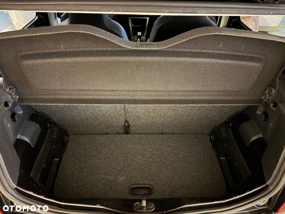 Volkswagen up! - 20