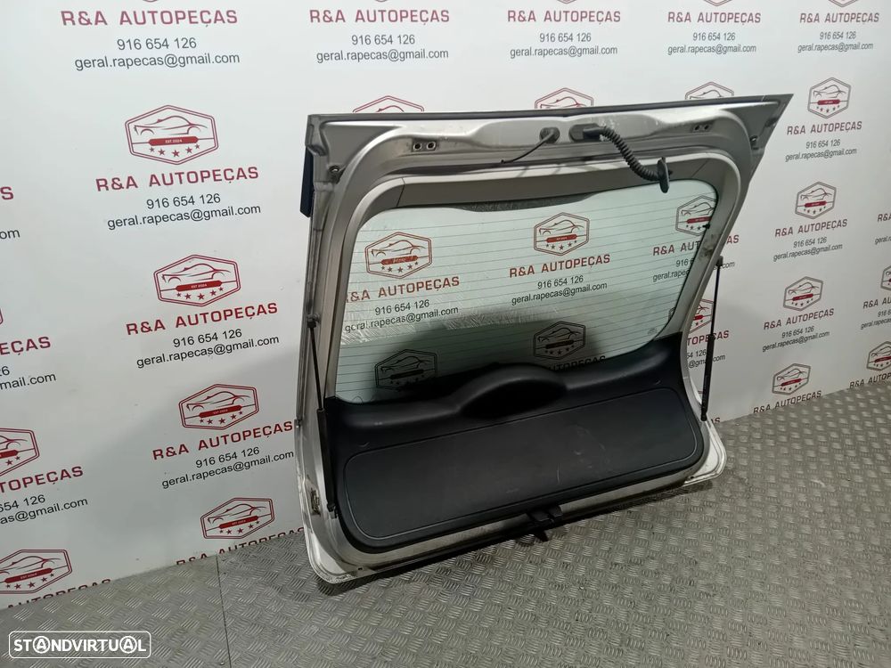 Tampa da Mala Ford Focus II Original - 6
