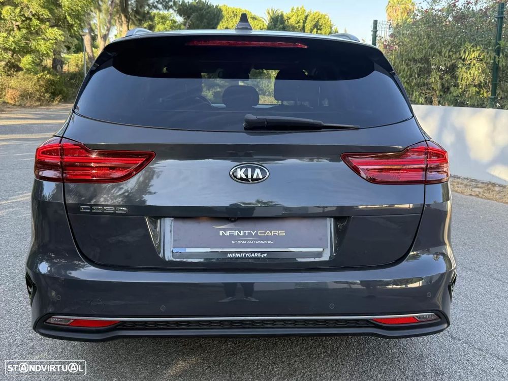 Kia Ceed SW 1.0 T-GDI Sport - 10