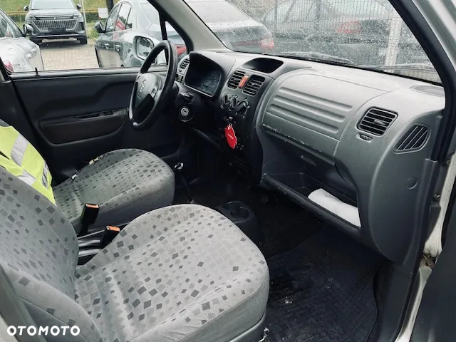 Opel Agila 1.2 Base / Club - 4