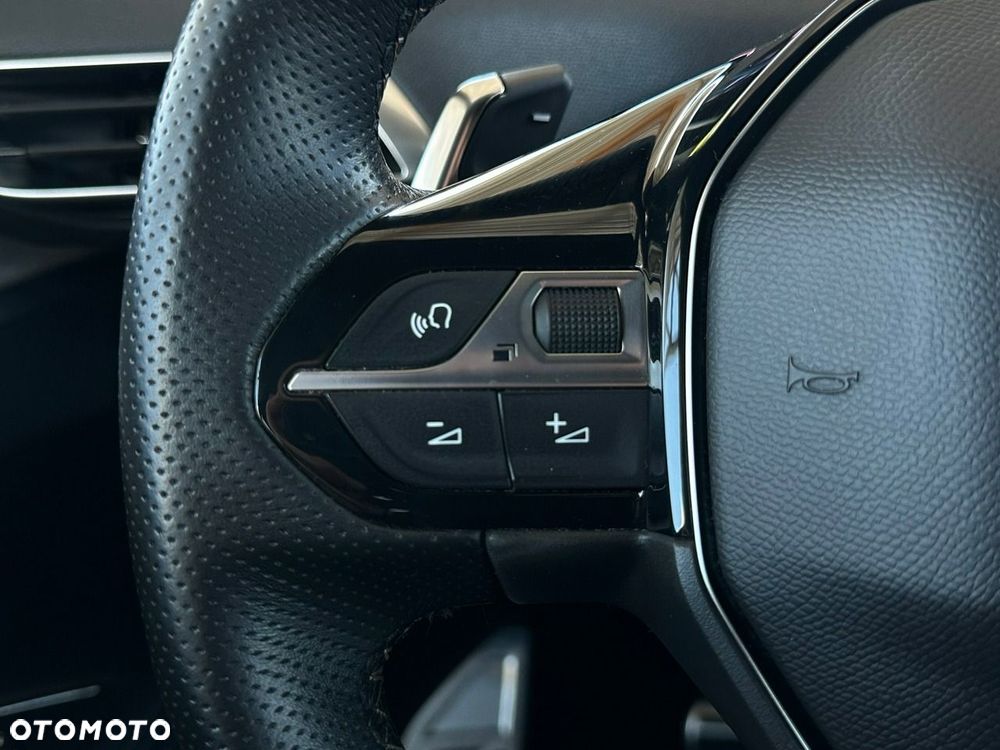 Peugeot 3008 225 e-EAT8 GT Pack - 19
