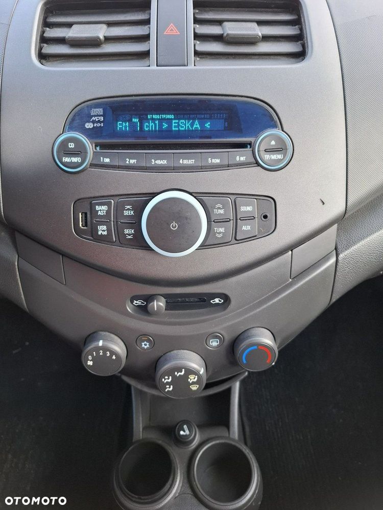 Chevrolet Spark 1.2 LS+ - 22