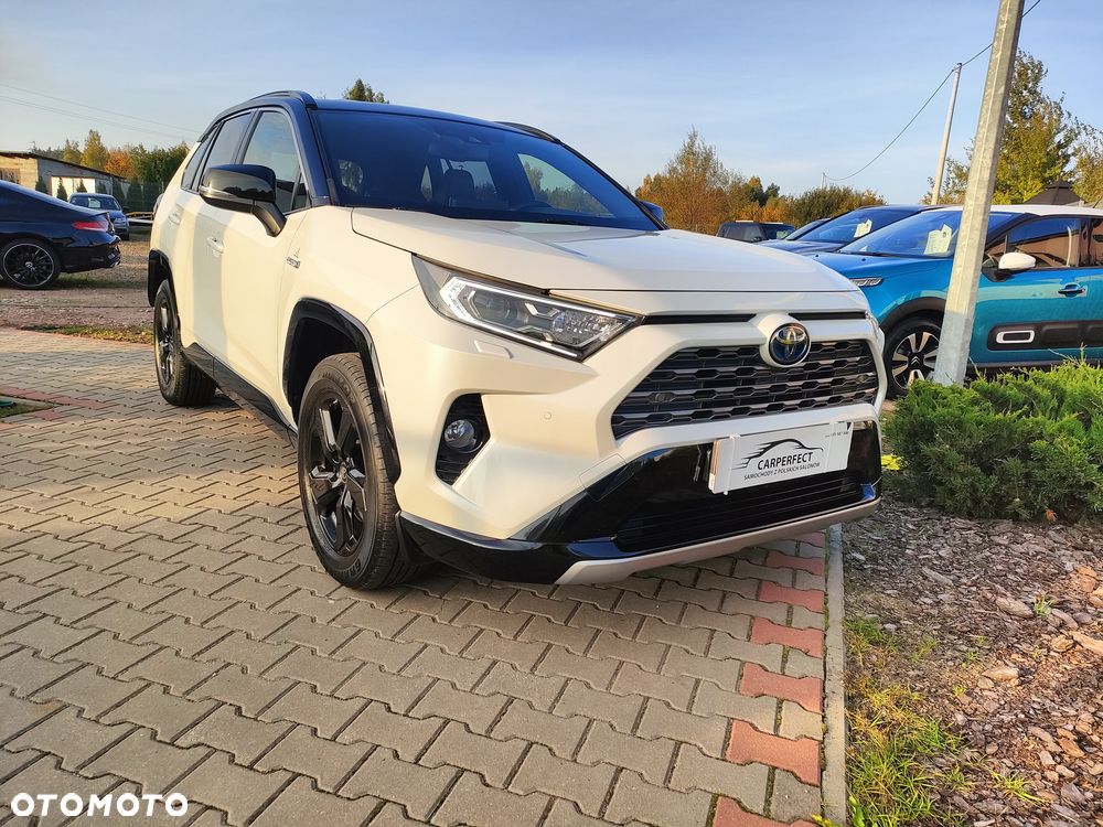 Toyota RAV4 - 9