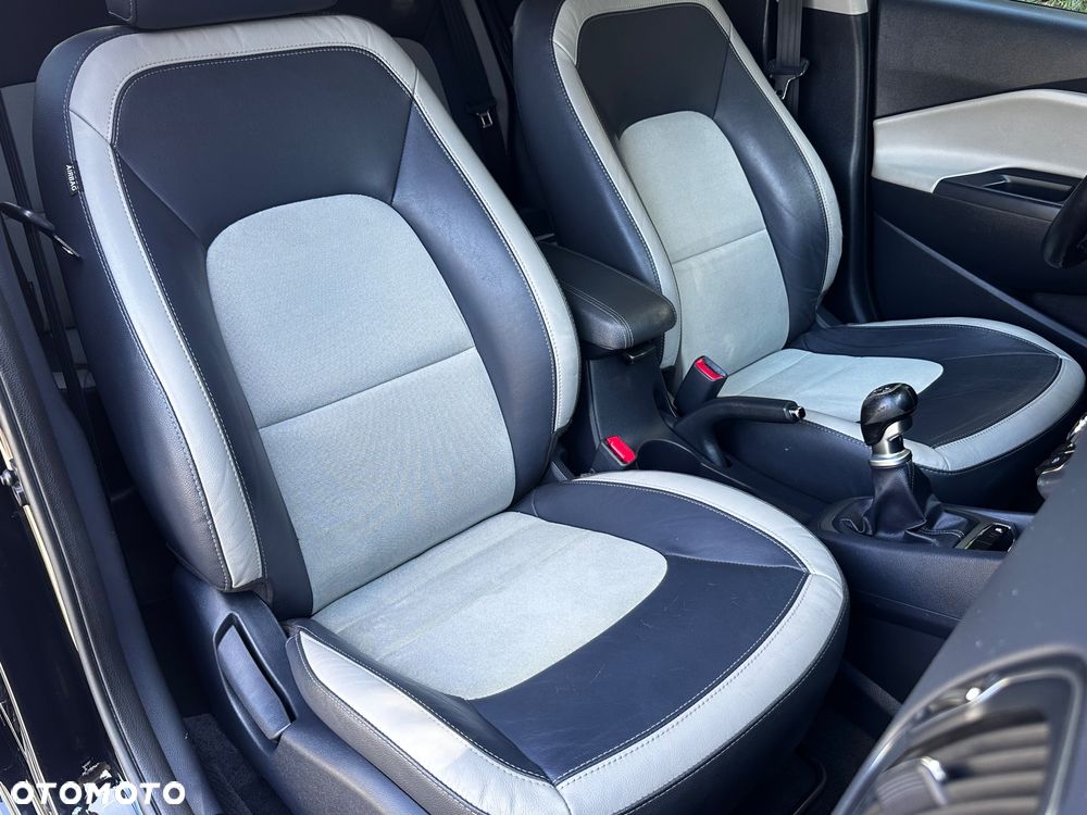 Kia Rio 1.4 CRDi 90 Platinum Edition - 29