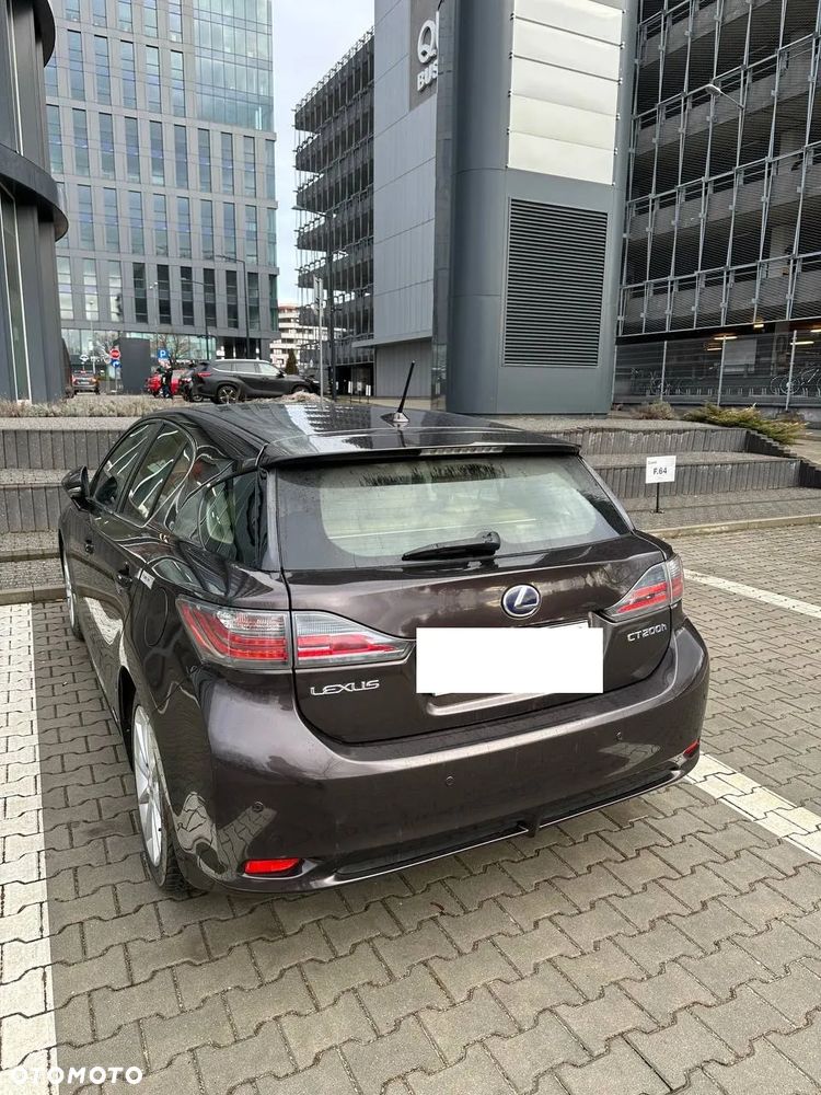Lexus CT ver-200h-elegance - 2