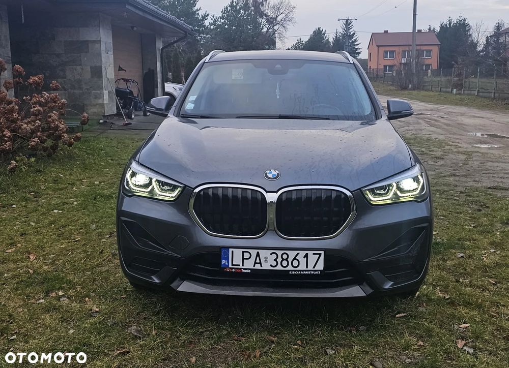 BMW X1 sDrive18d Advantage - 1