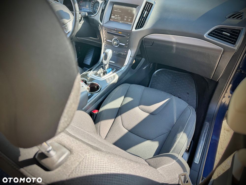 Ford S-Max 2.0 TDCi Titanium PowerShift - 11