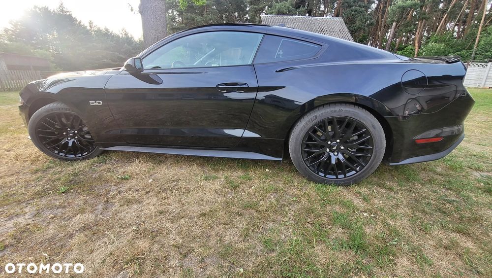Ford Mustang - 19