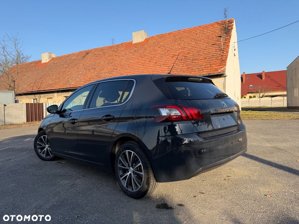 Peugeot 308 - 6