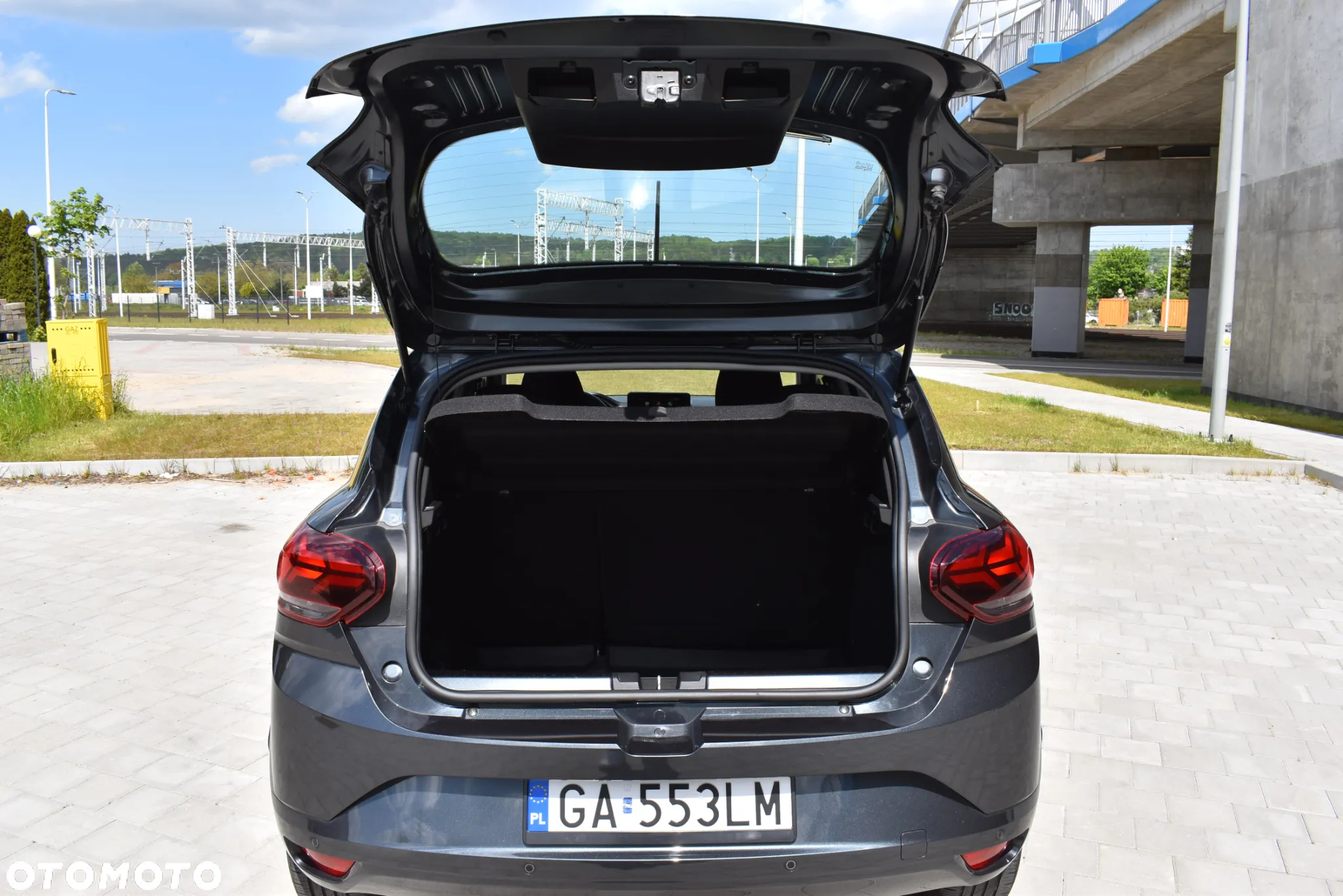 Dacia Sandero SCe 65 Essential - 23