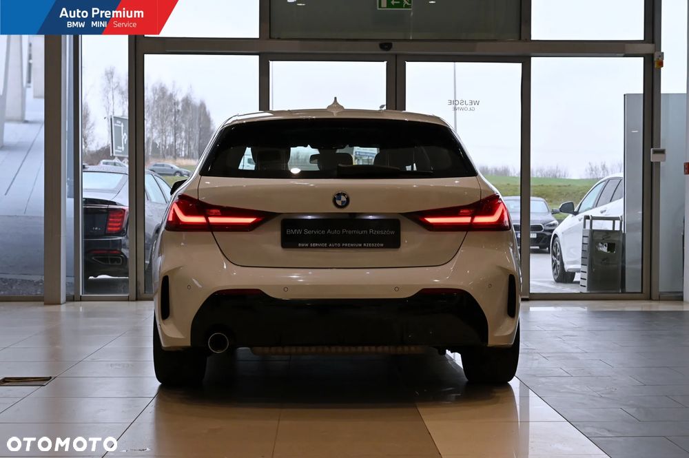 BMW Seria 1 118i - 18