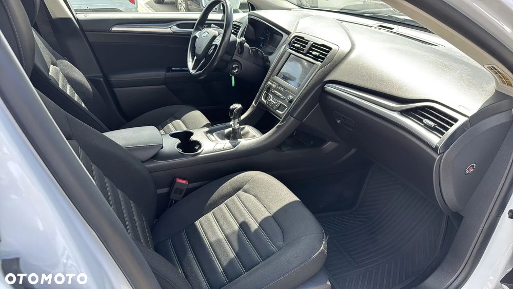 Ford Mondeo 2.0 EcoBlue Trend - 24